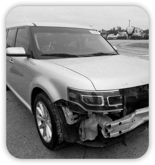damaged 2018 silver ford flex suv